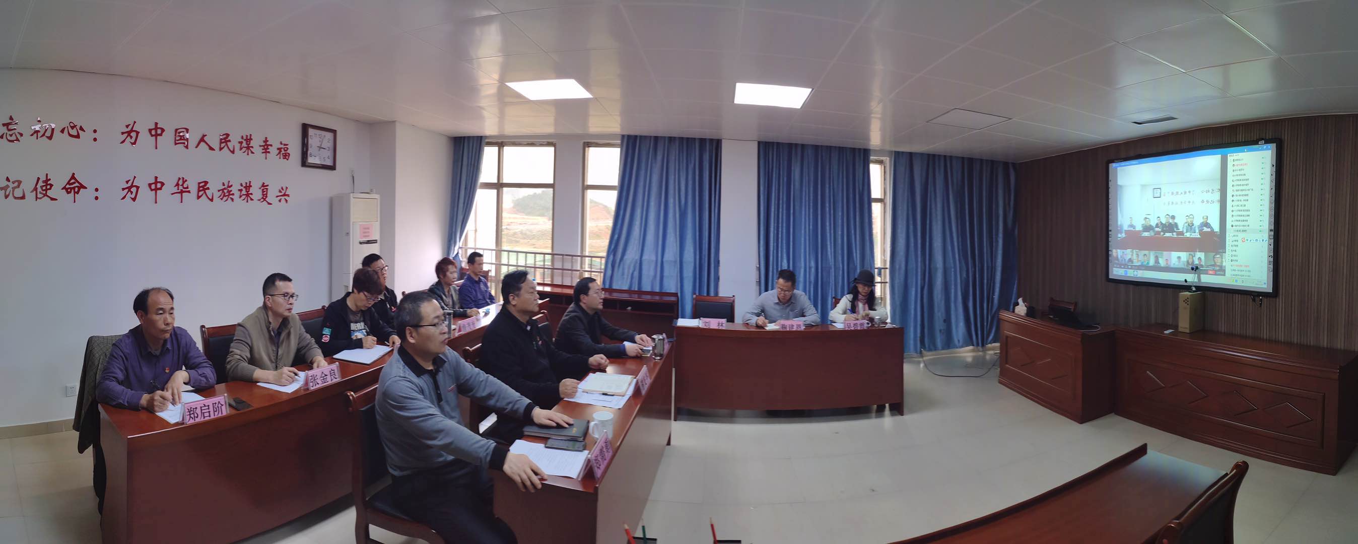 622b0d89b241574664958d759d6ce96.jpg 622b0d89b241574664958d759d6ce96.jpg