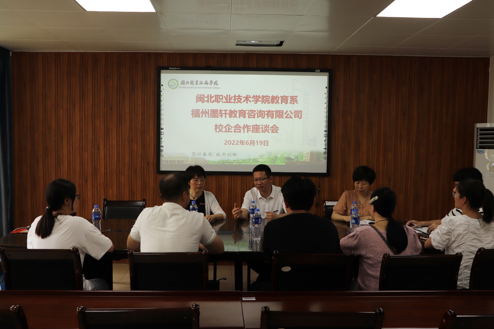 IMG_1399.JPG IMG_1399.JPG