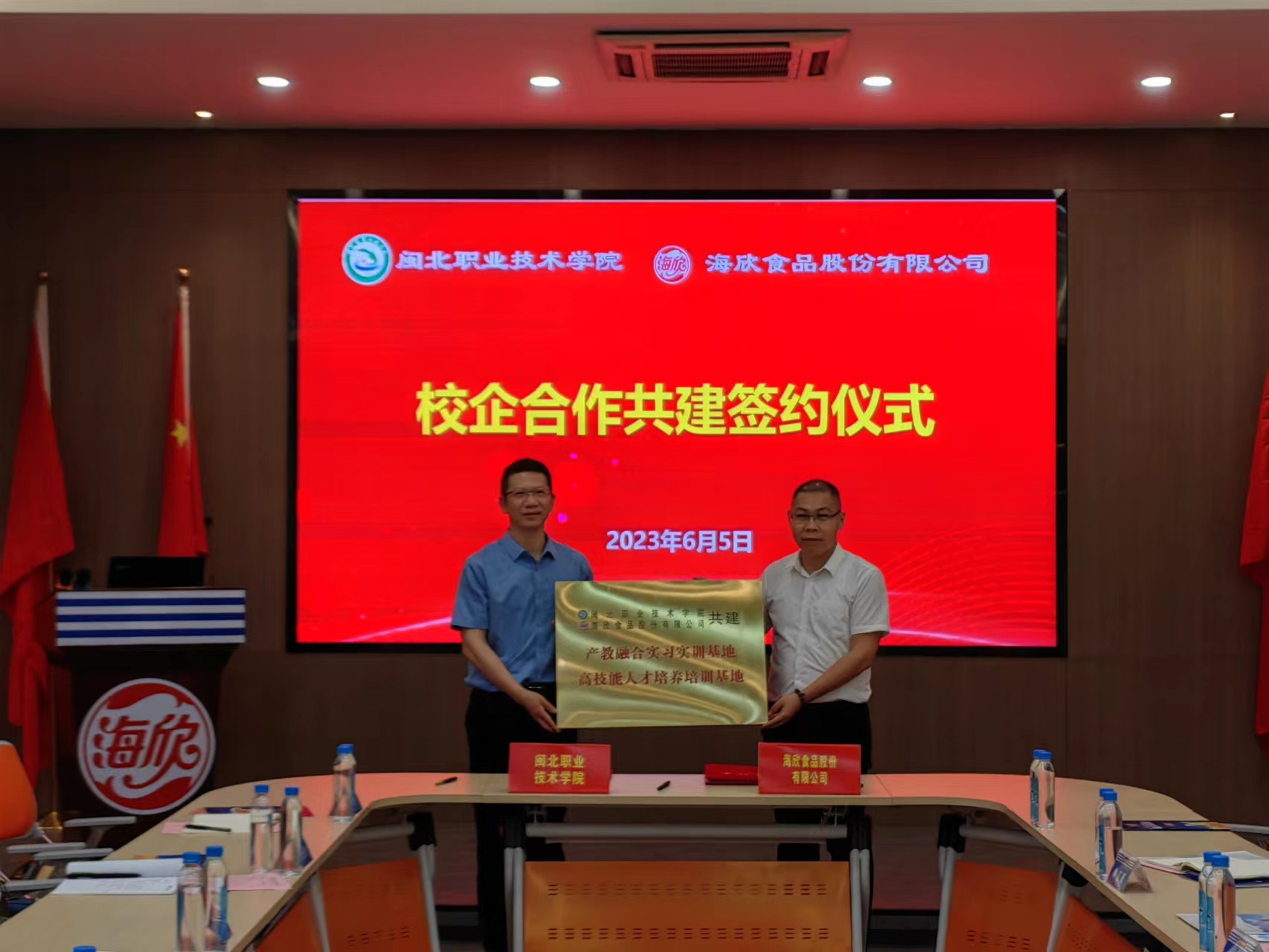 4857a5ab9829b5bf1d3b973d6155429.jpg 4857a5ab9829b5bf1d3b973d6155429.jpg