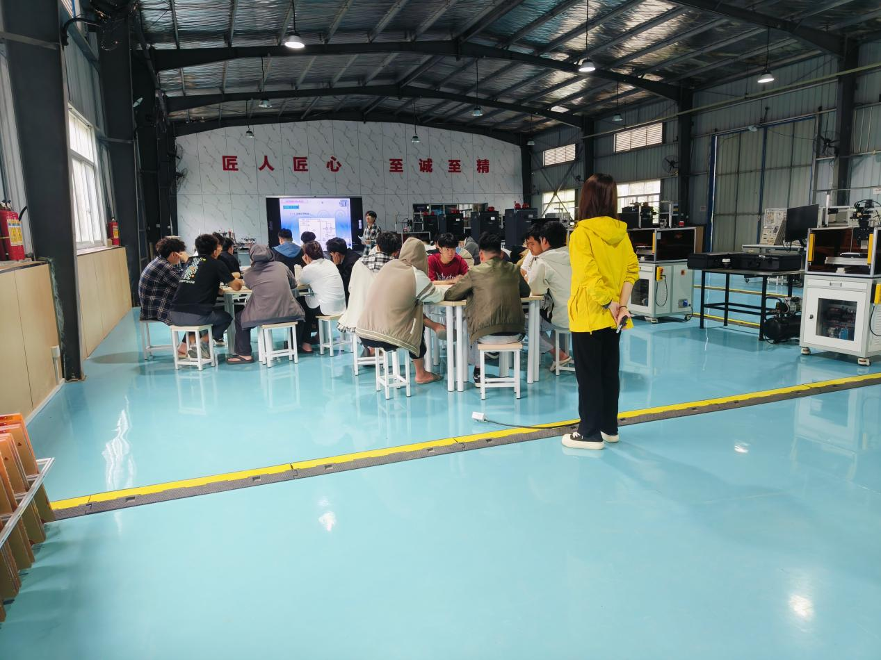 图片 3.png 图片 3.png