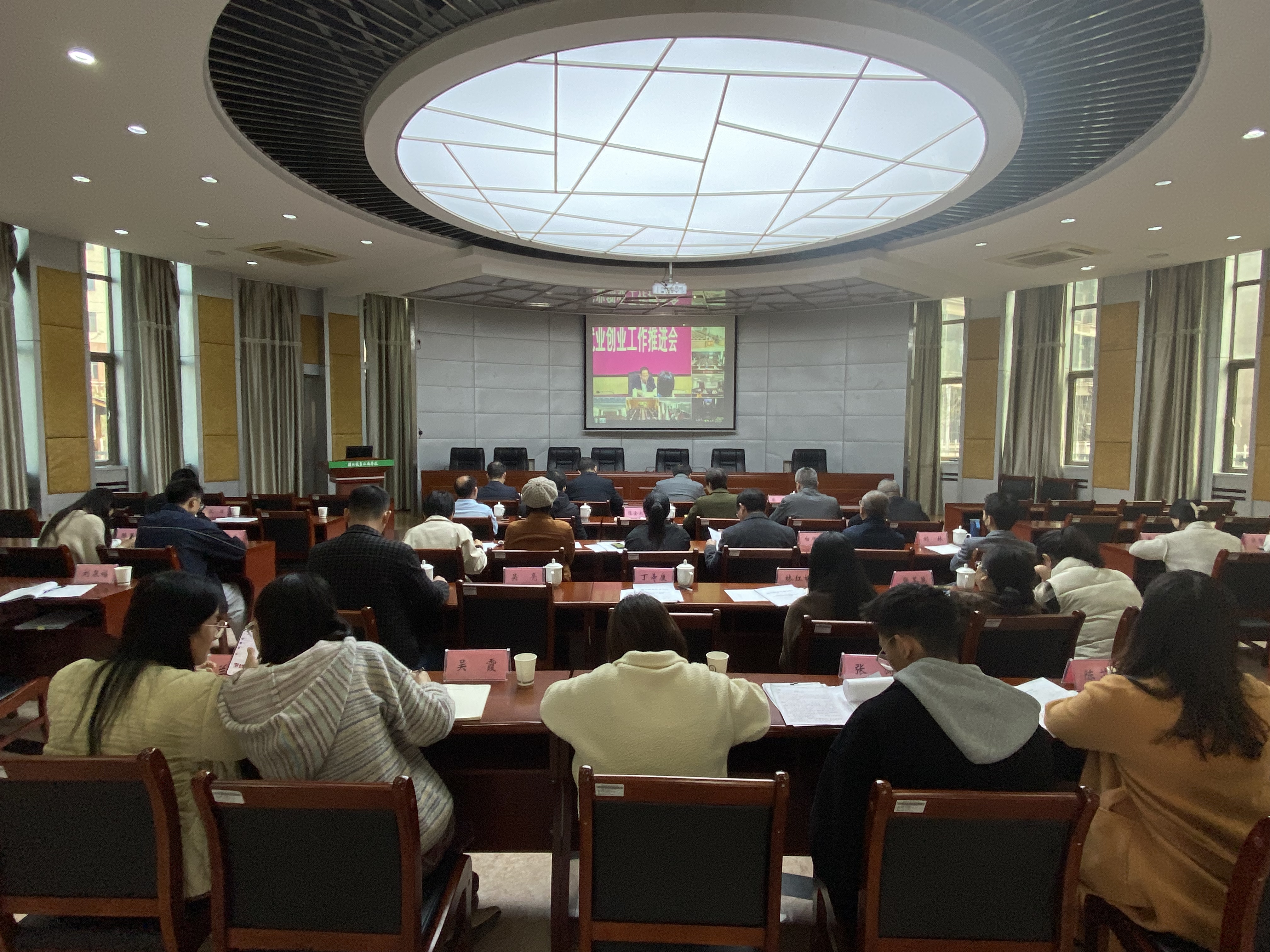 f7f6df112cd41216b8ba098307b366e.jpg f7f6df112cd41216b8ba098307b366e.jpg