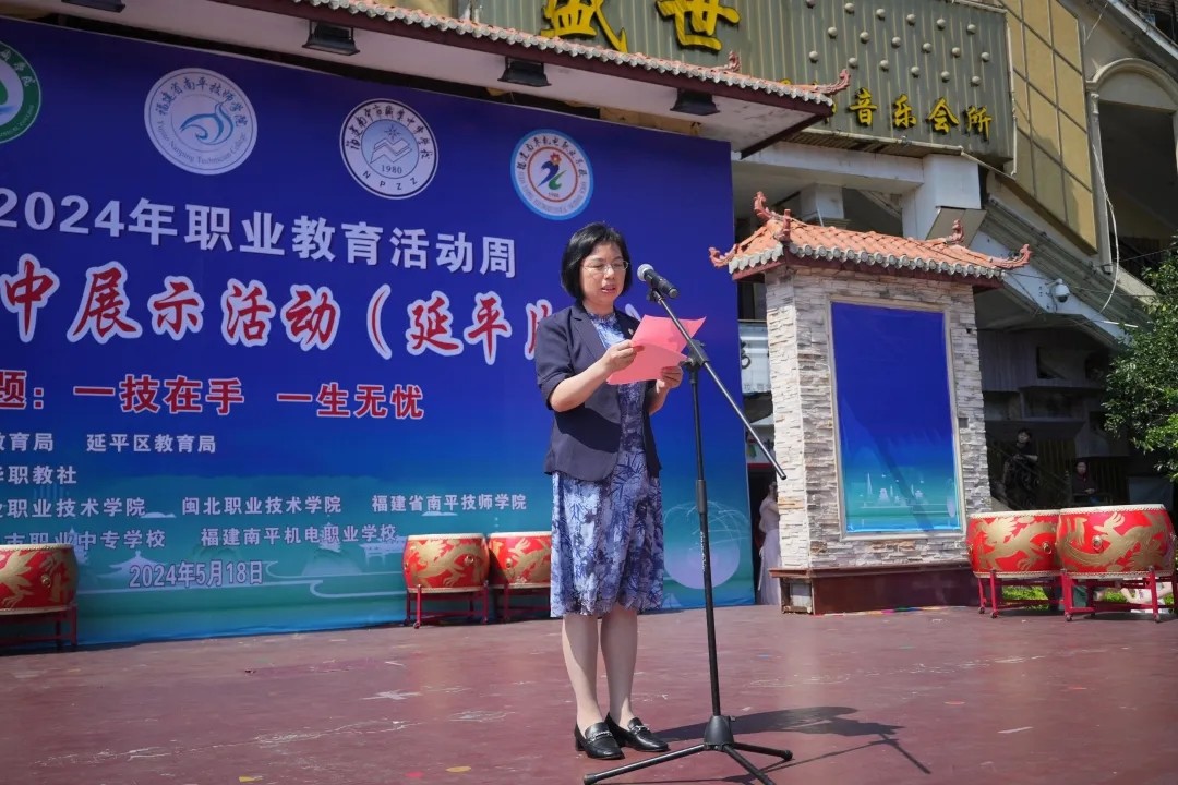 2.webp.jpg 2.webp.jpg