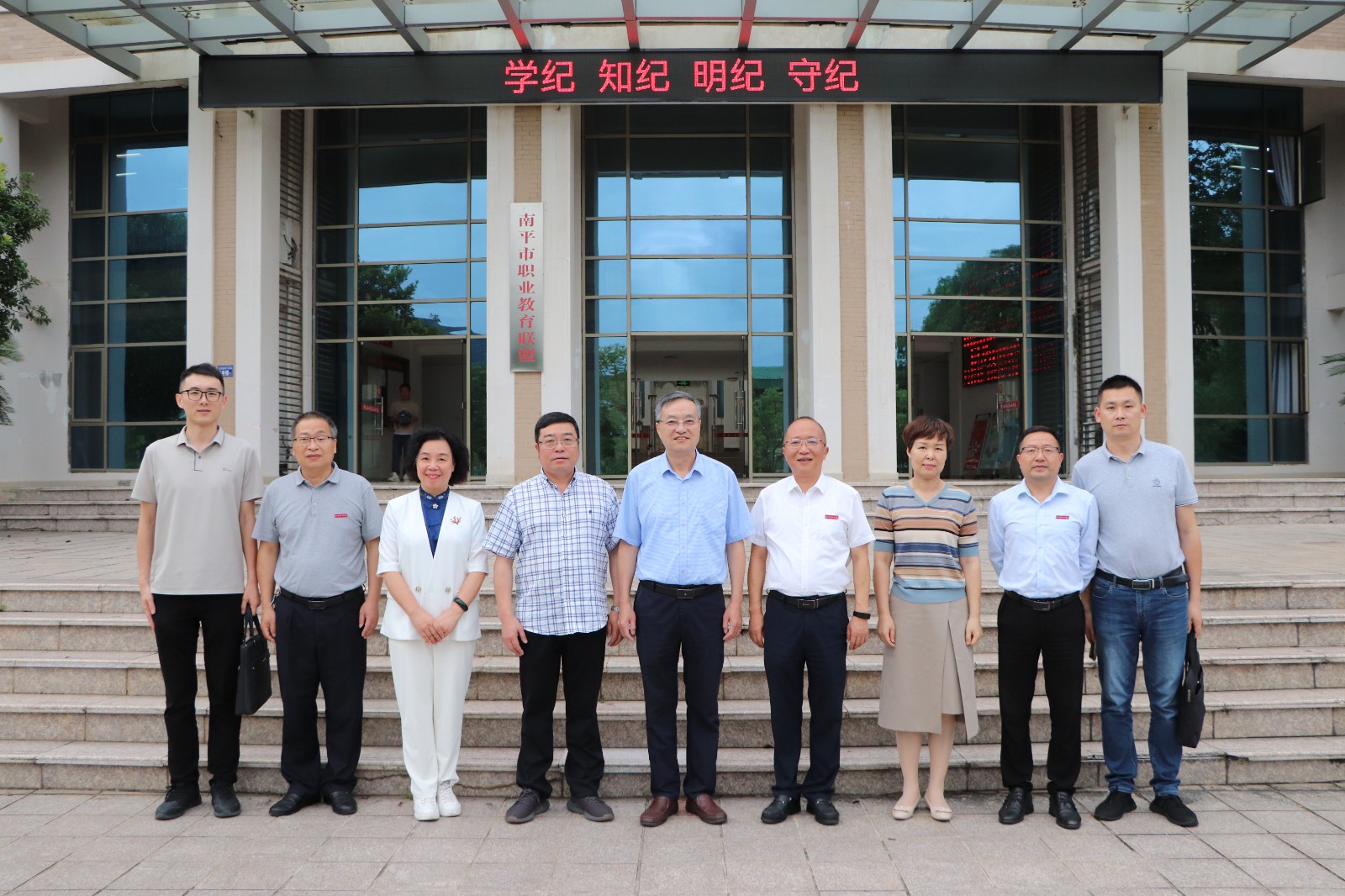 IMG_8950.JPG IMG_8950.JPG