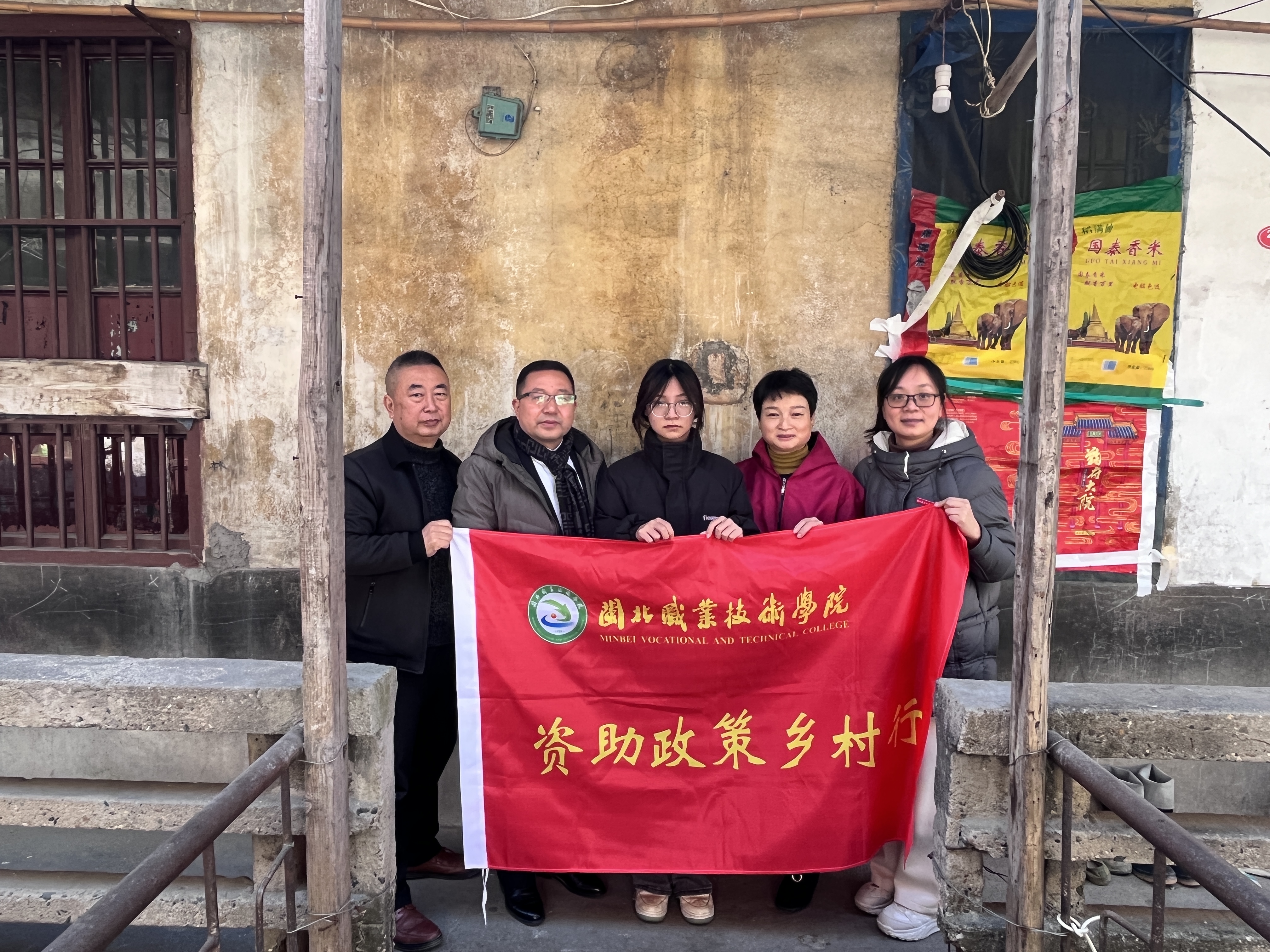 73ffaf77350473e3218ccb0380c7bbc.jpg 73ffaf77350473e3218ccb0380c7bbc.jpg