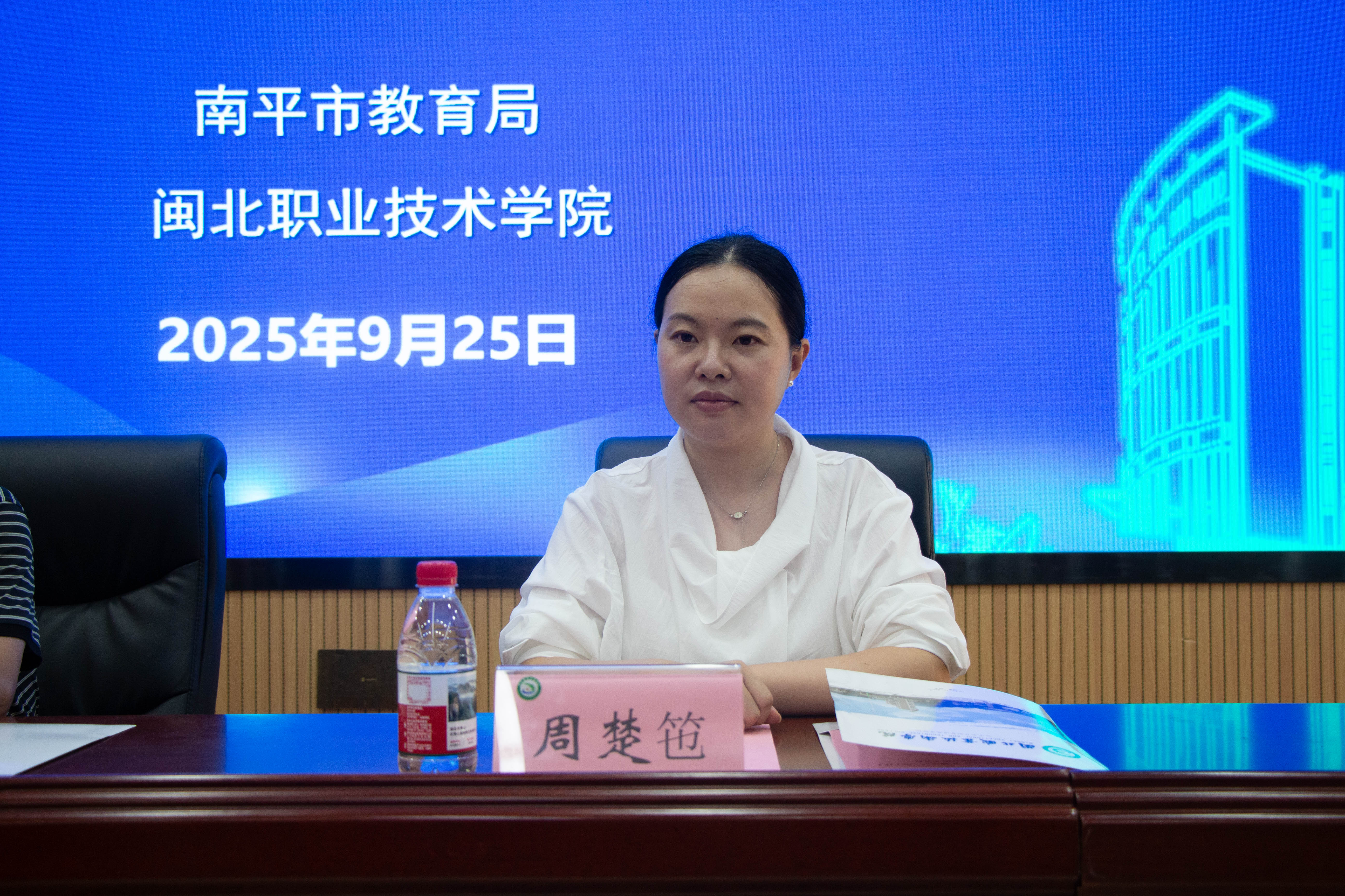 IMG_1302.jpg IMG_1302.jpg